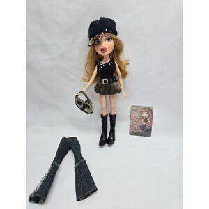 Bratz Doll Wild Life Safari Meygan Clothes Shoes Vintage MGA